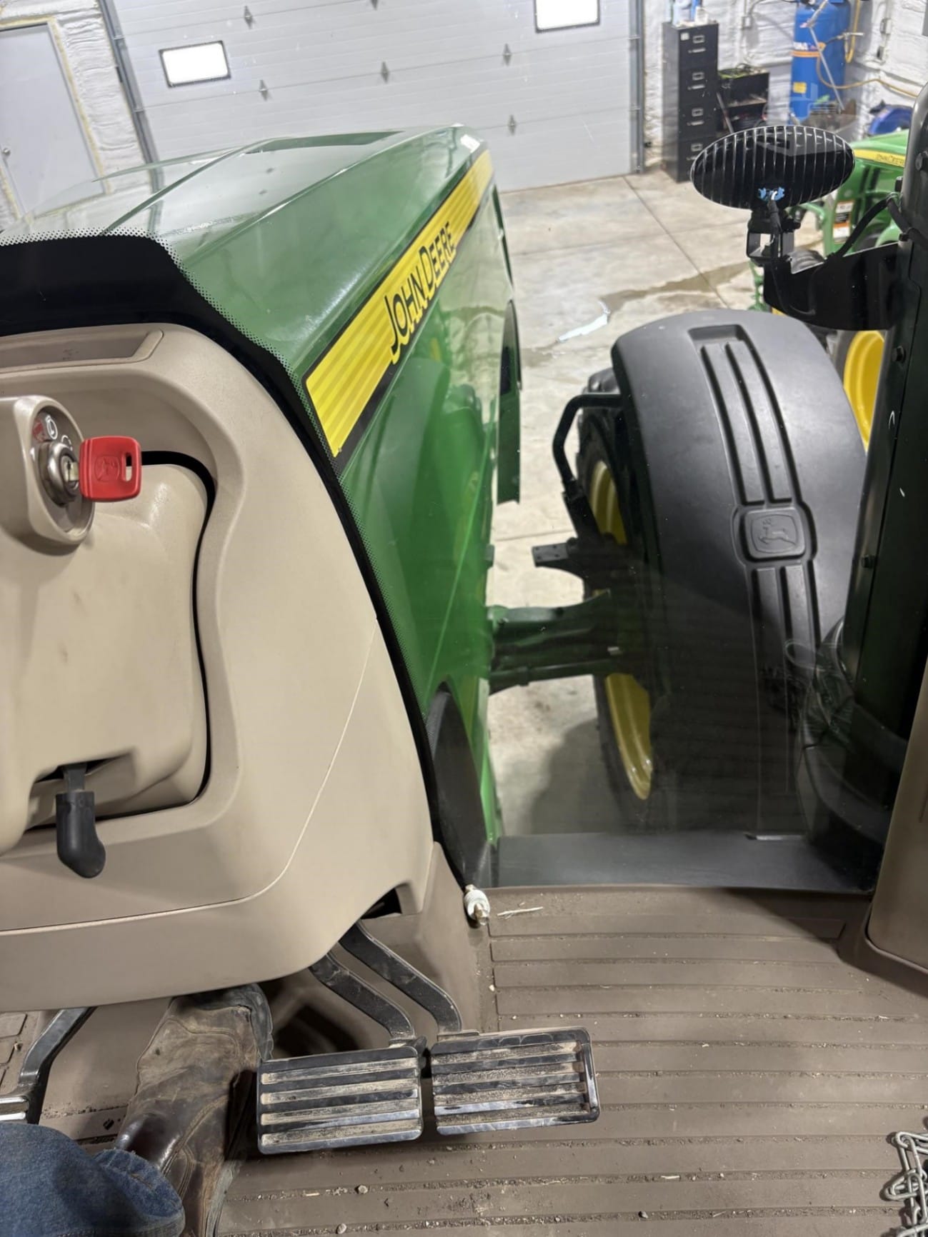 2019 John Deere 8245R Field Tractors Power for sale in Buffalo Center, IA - listing photo 18 of 18