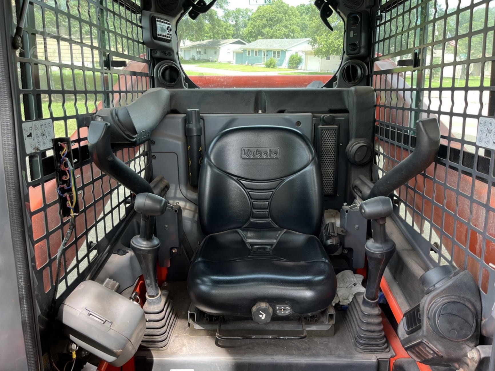 2019 Kubota SSV65 Skid Steer Loaders for sale in Kearney, NE - listing photo 4 of 8