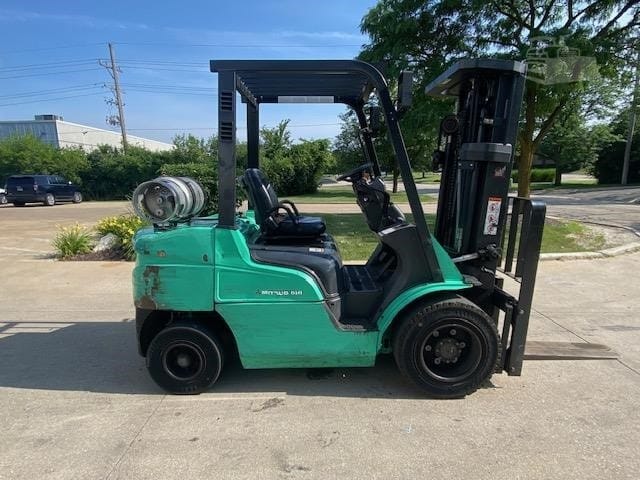 2019 Mitsubishi FG30N Telehandlers Forklifts for sale in Batavia, IL - listing photo 4 of 8