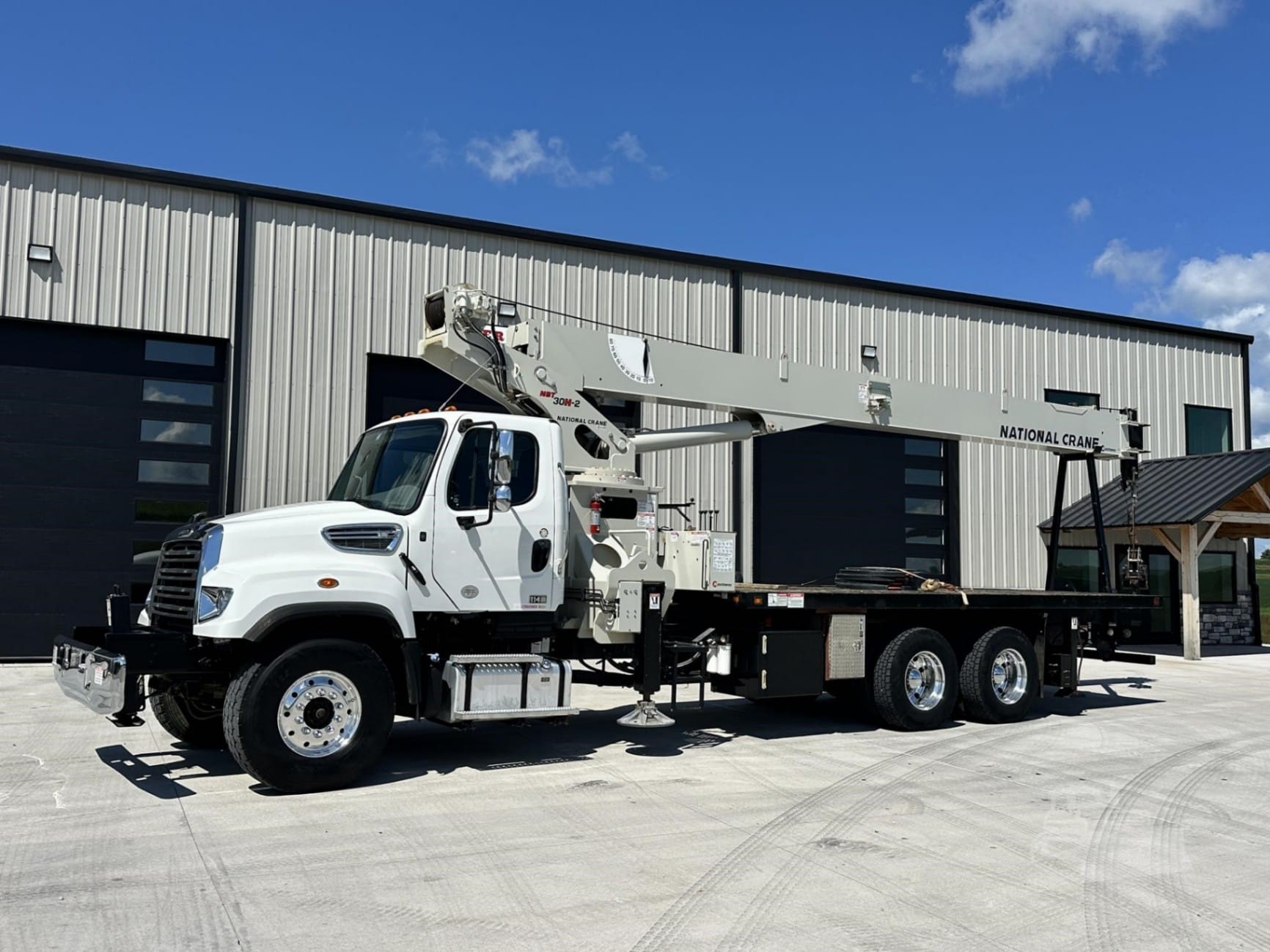 2019 National Crane NBT30H-2 Cranes Mobile for sale in Wellman, IA - primary listing photo of 35