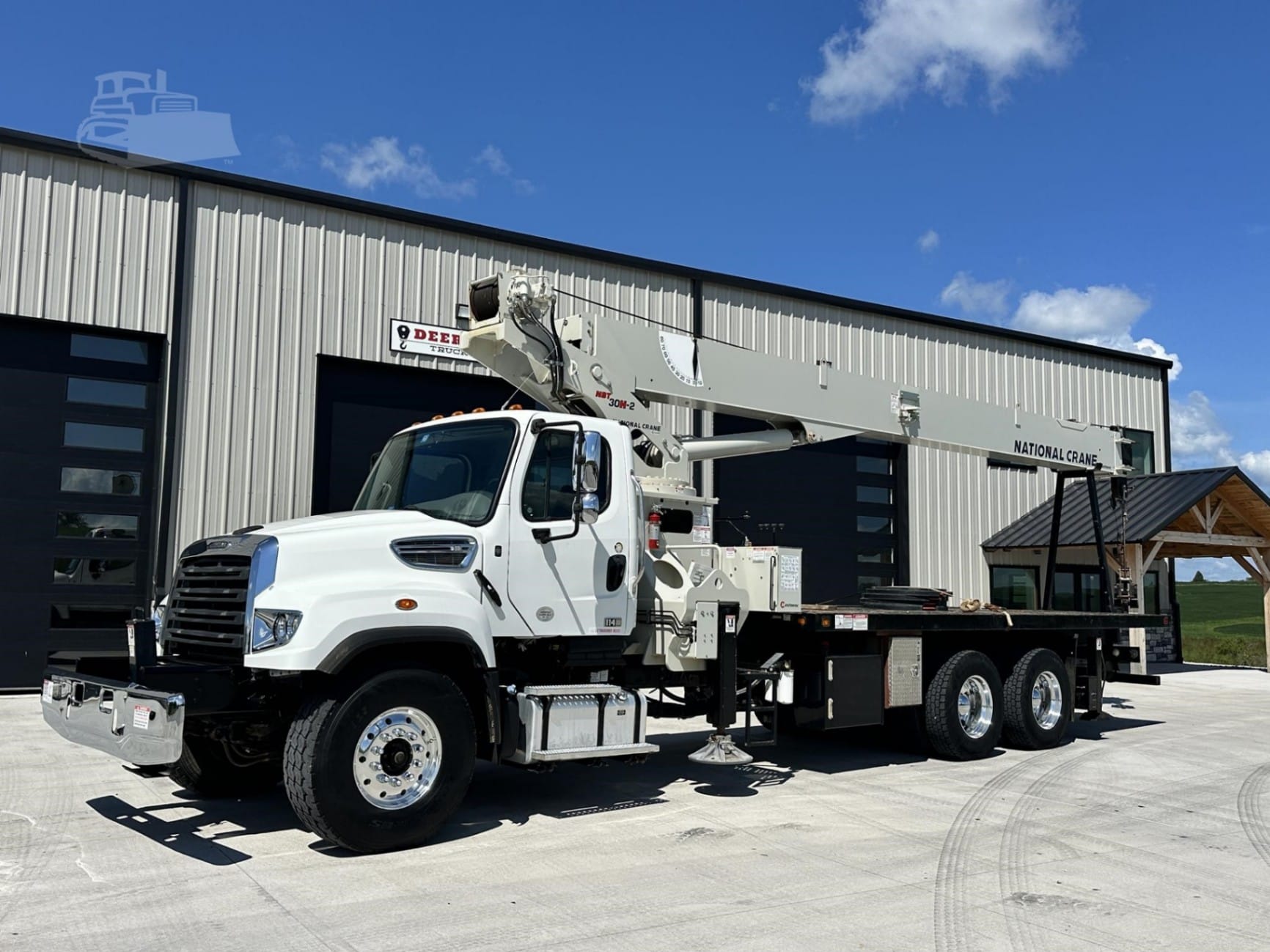 2019 National Crane NBT30H-2 Cranes Mobile for sale in Wellman, IA - listing photo 2 of 35