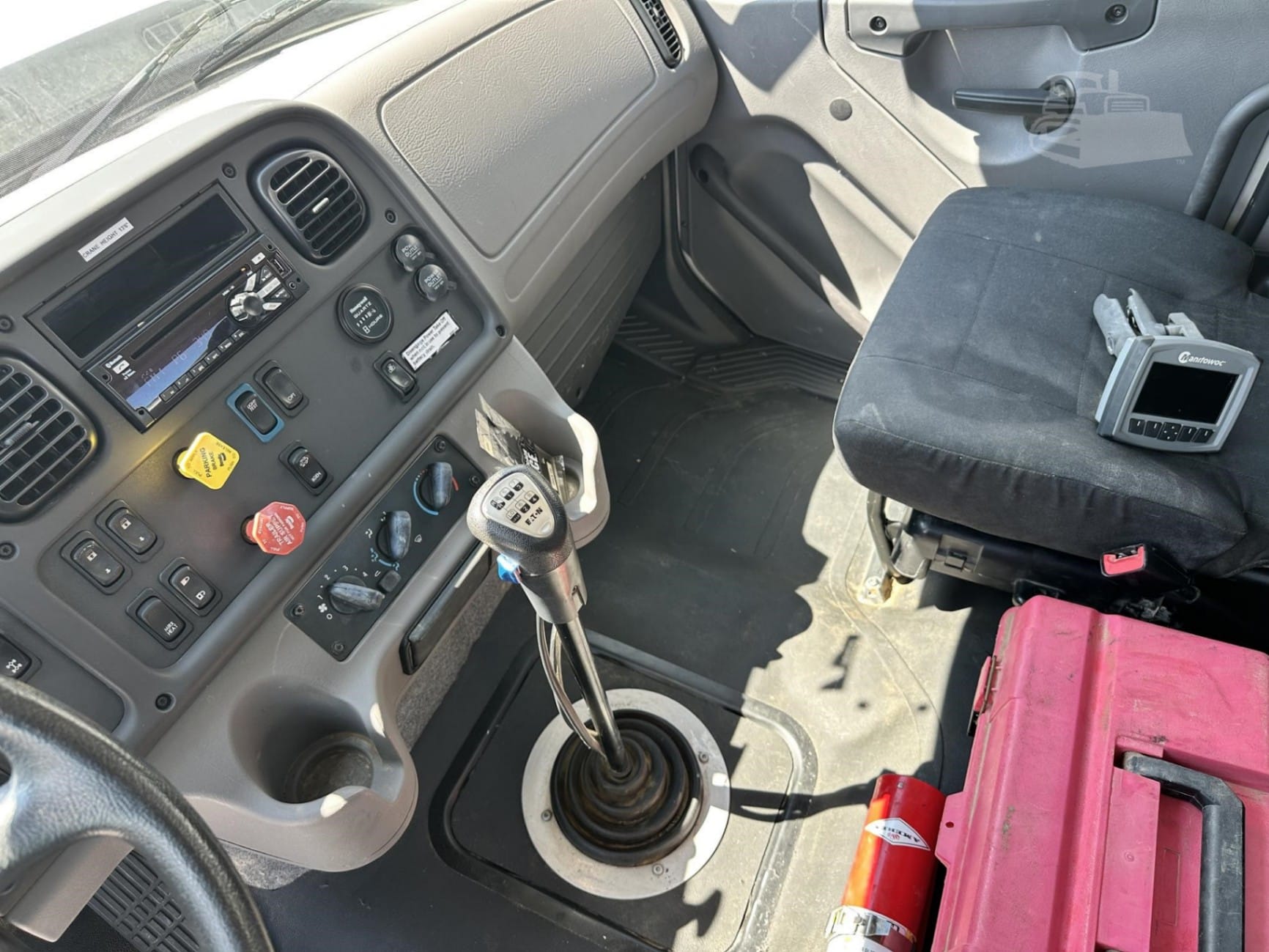 2019 National Crane NBT30H-2 Cranes Mobile for sale in Wellman, IA - listing photo 30 of 35
