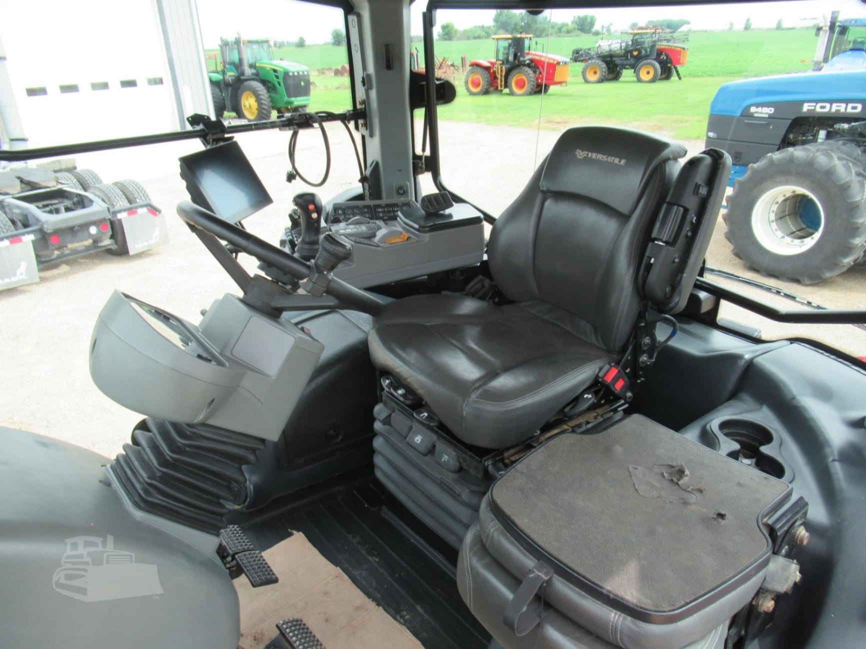 2019 Versatile 365 Field Tractors Power for sale in Kensett, IA - listing photo 5 of 6