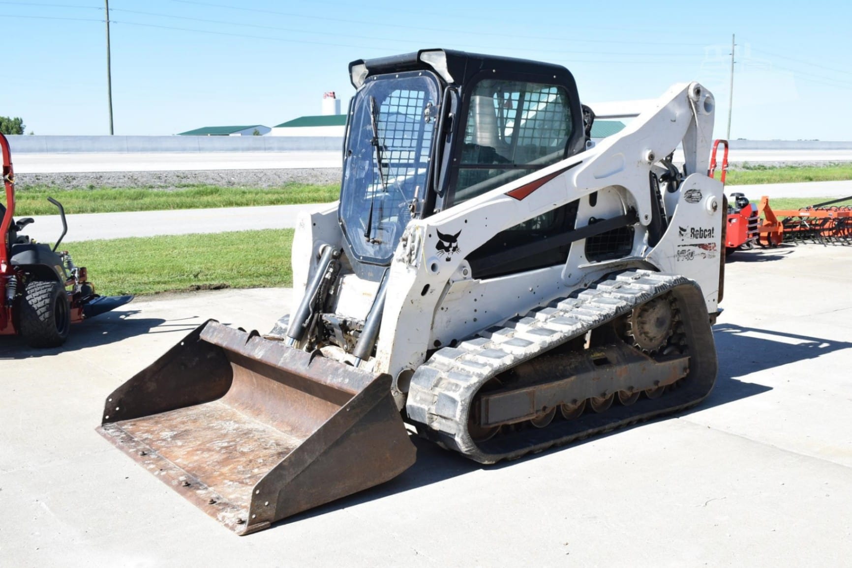 2020 Bobcat T740 Track Loaders for sale in Kingdom City, MO - listing photo 2 of 8