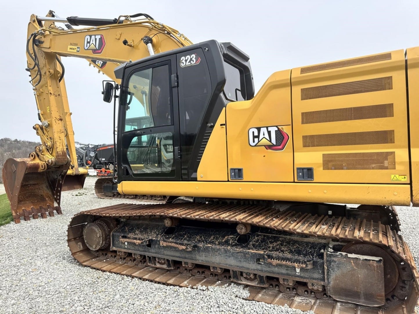 2020 Caterpillar 323 Excavators for sale in Blairsville, PA - listing photo 3 of 8