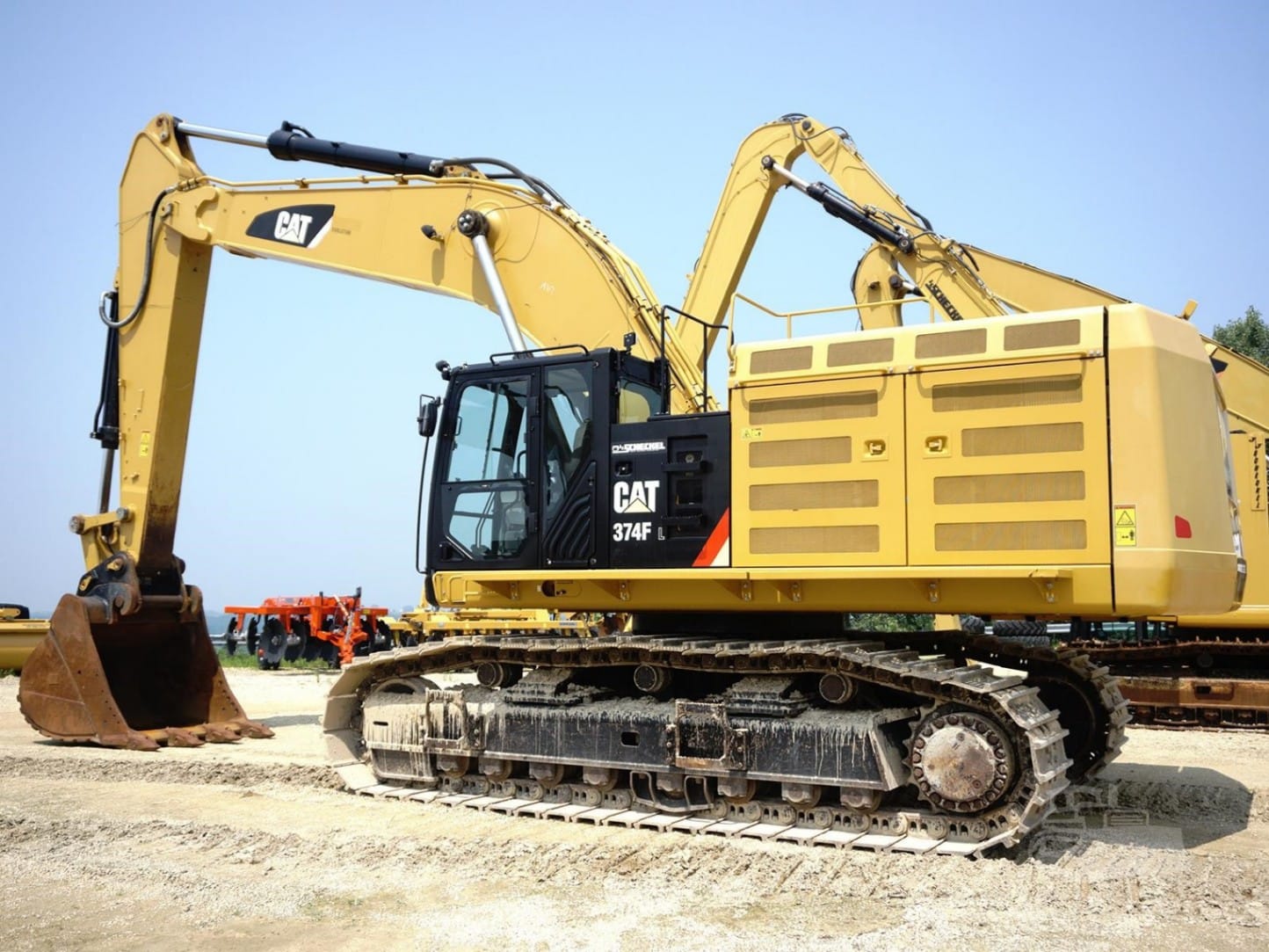2020 Caterpillar 374FL Excavators for sale in Bellevue, IA - primary listing photo of 8