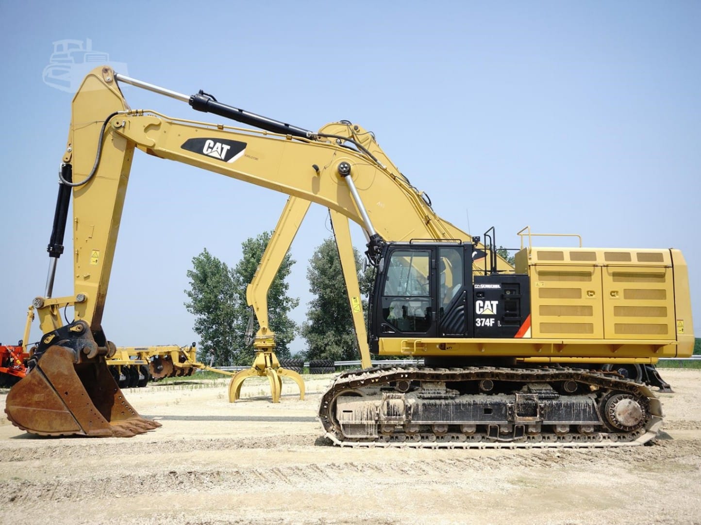 2020 Caterpillar 374FL Excavators for sale in Bellevue, IA - listing photo 3 of 8