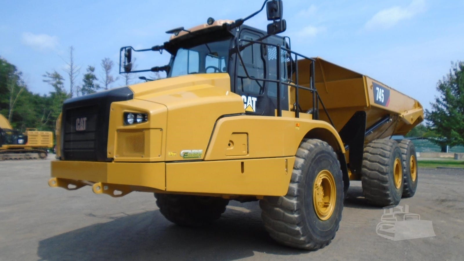 2020 Caterpillar 745 Articulated Truck for sale in Windham, NH - listing photo 2 of 6