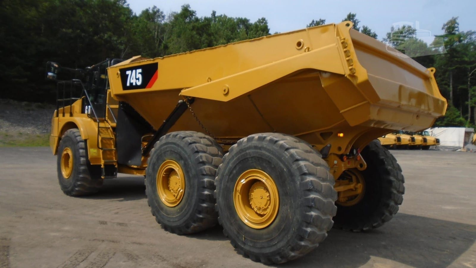 2020 Caterpillar 745 Articulated Truck for sale in Windham, NH - listing photo 3 of 6