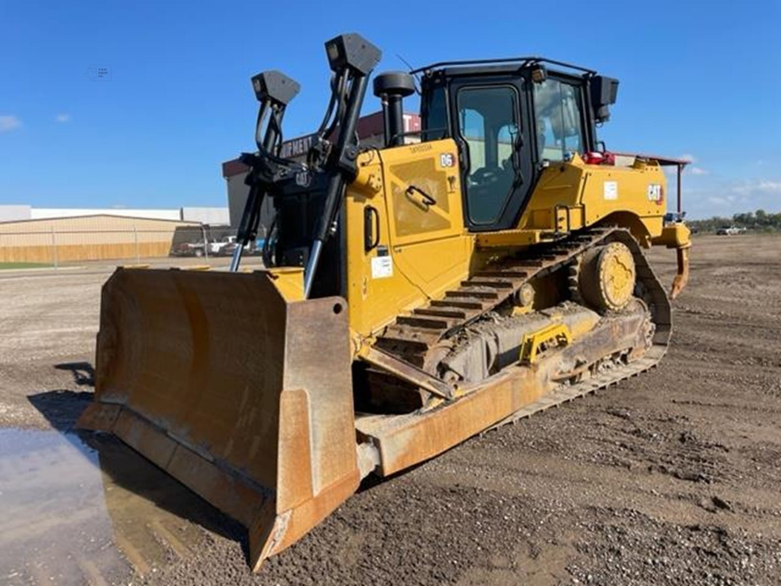 2020 Caterpillar D6 Dozers for sale in Grand Prairie, TX - primary listing photo of 6
