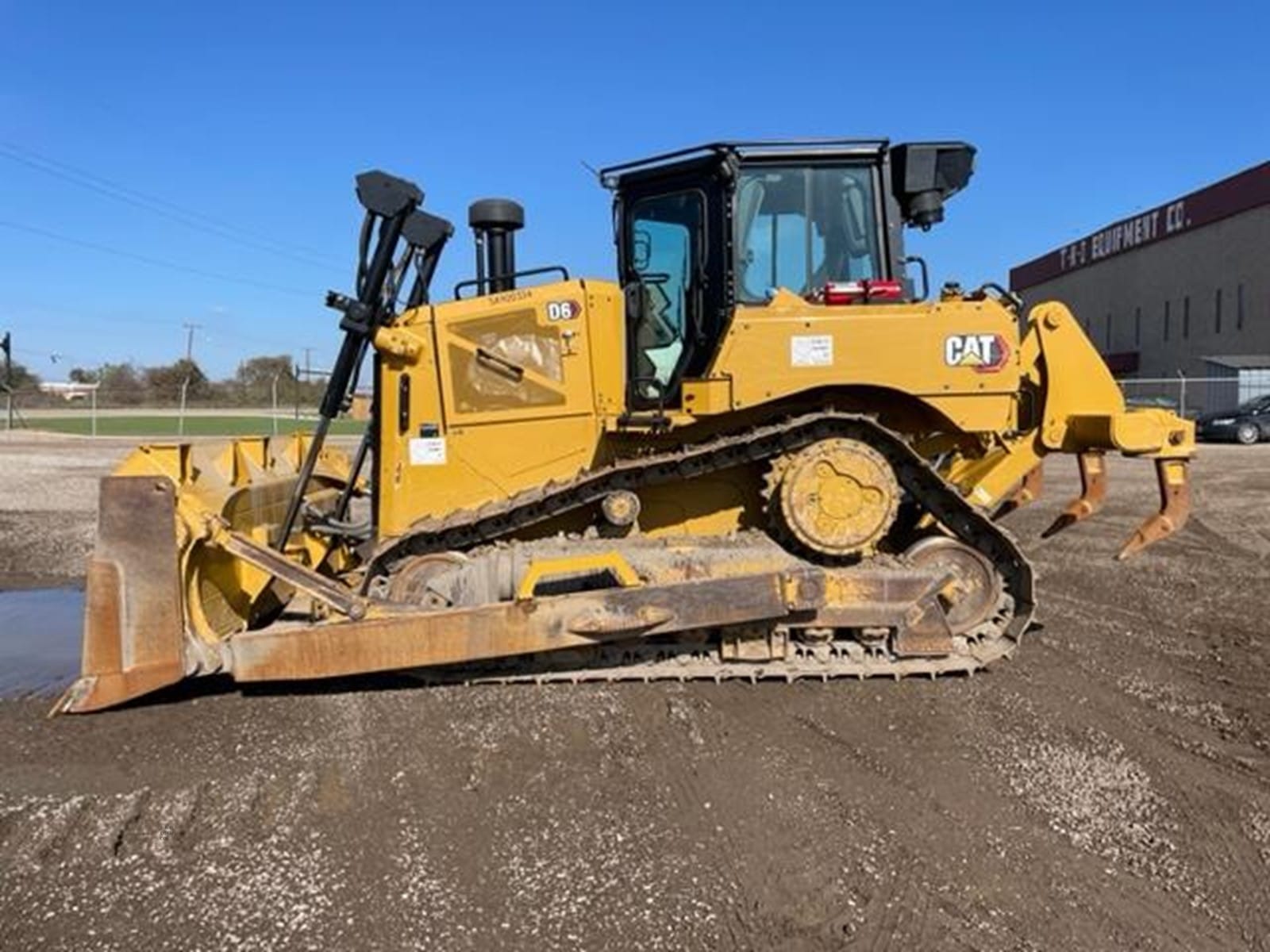 2020 Caterpillar D6 Dozers for sale in Grand Prairie, TX - listing photo 2 of 6