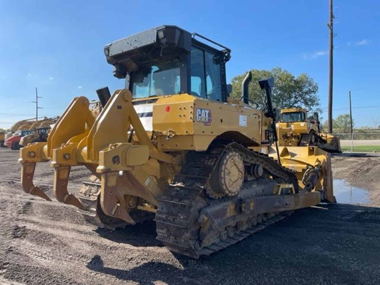2020 Caterpillar D6 Dozers for sale in Grand Prairie, TX - listing photo 4 of 6