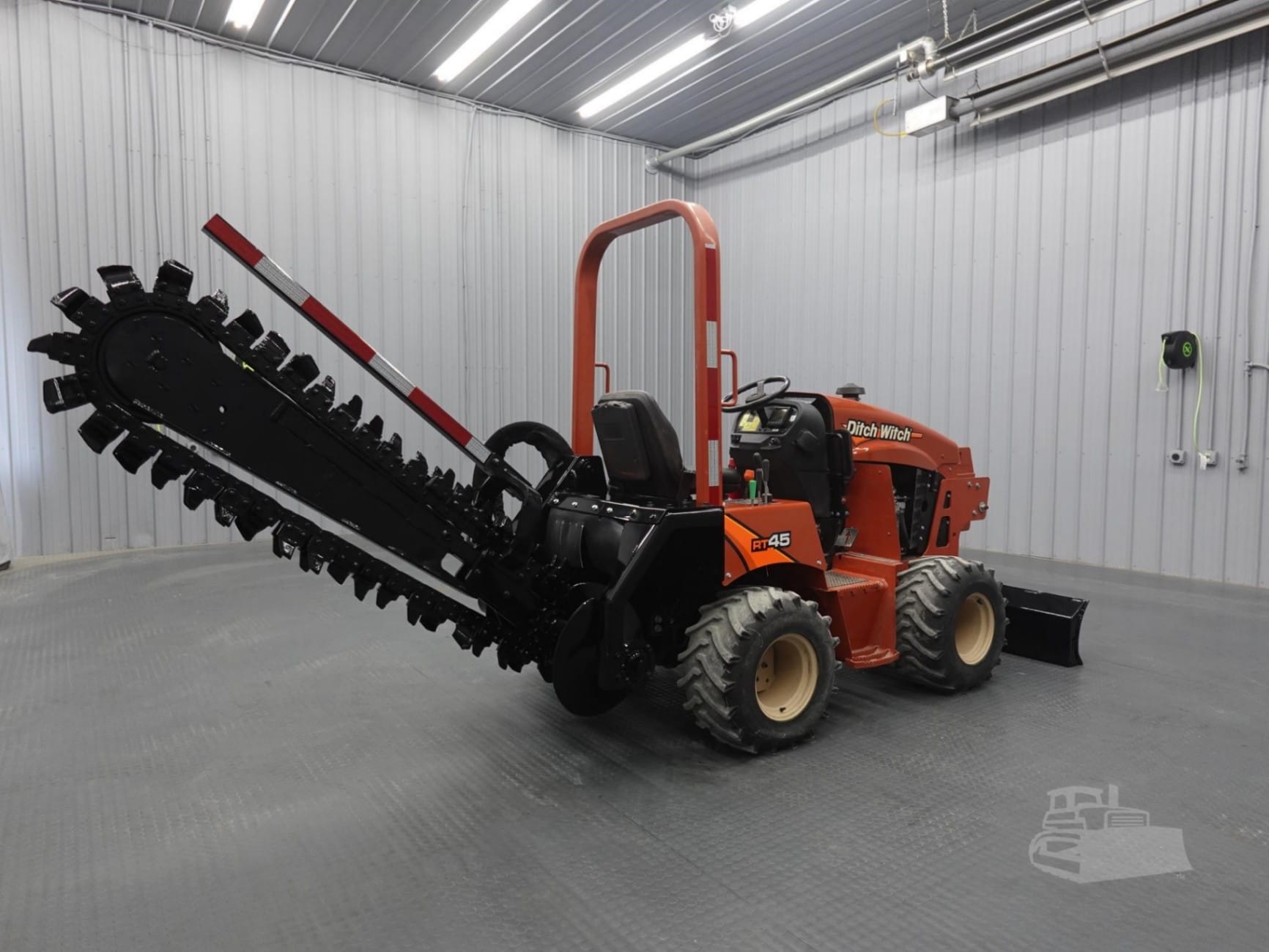 2020 Ditch Witch RT45 Trenchers for sale in Clinton, IL - listing photo 6 of 8