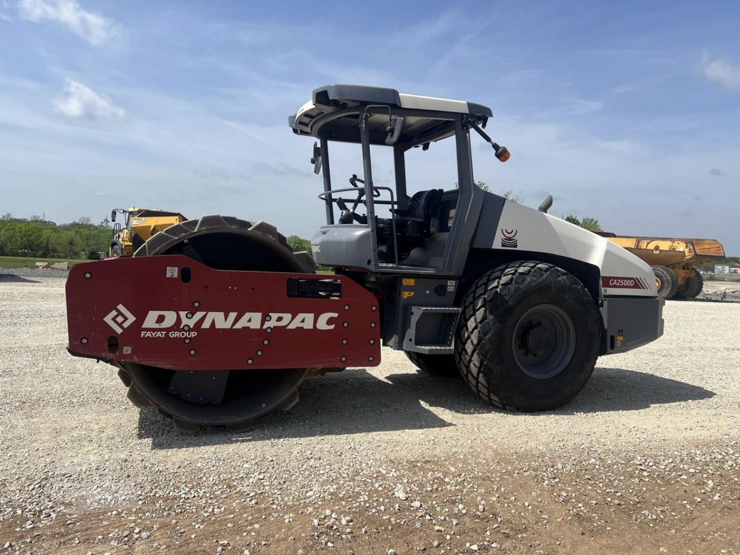2020 Dynapac CA2500D Smooth Drum Rollers for sale in Ada, OK - listing photo 2 of 8