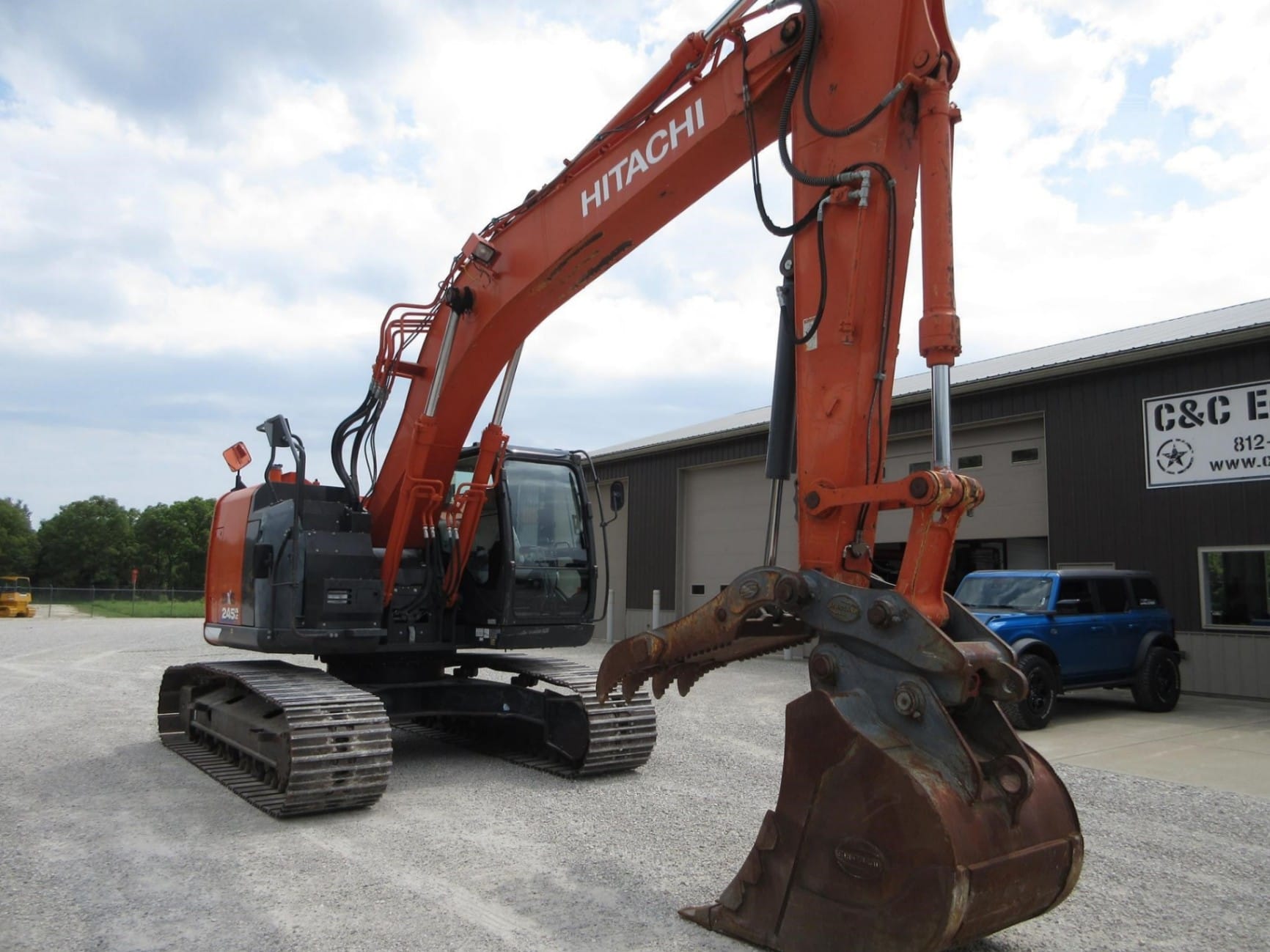 2020 Hitachi ZX245US LC-6N Excavators for sale in City, IN - listing photo 3 of 8
