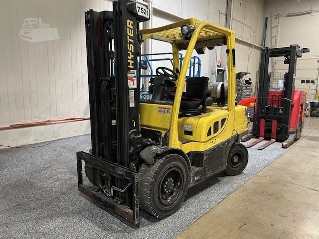 2020 Hyster H70FT Telehandlers Forklifts for sale in Batavia, IL - primary listing photo of 8