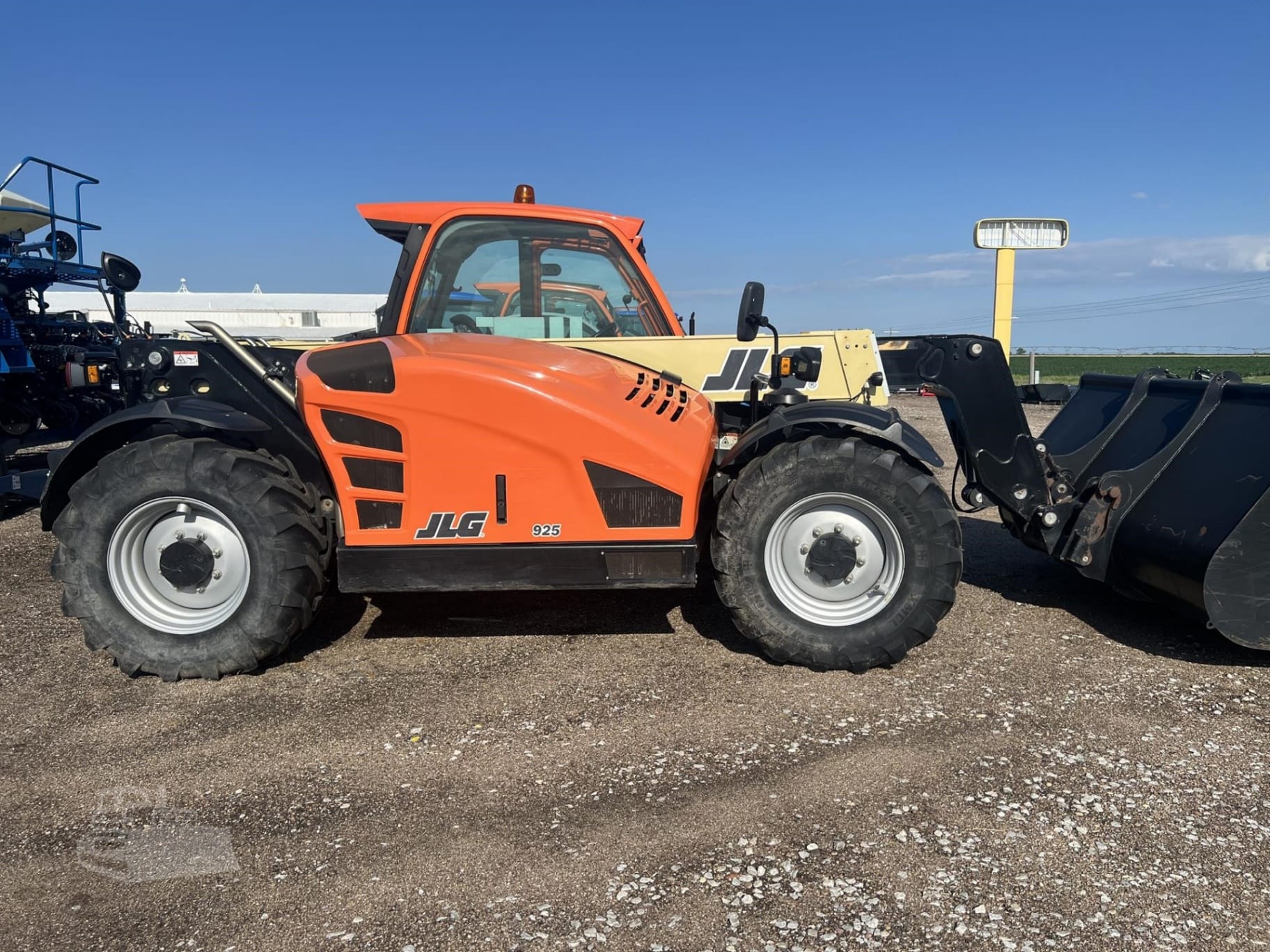 2020 JLG 925 Telehandlers Forklifts for sale in David City, NE - primary listing photo of 8