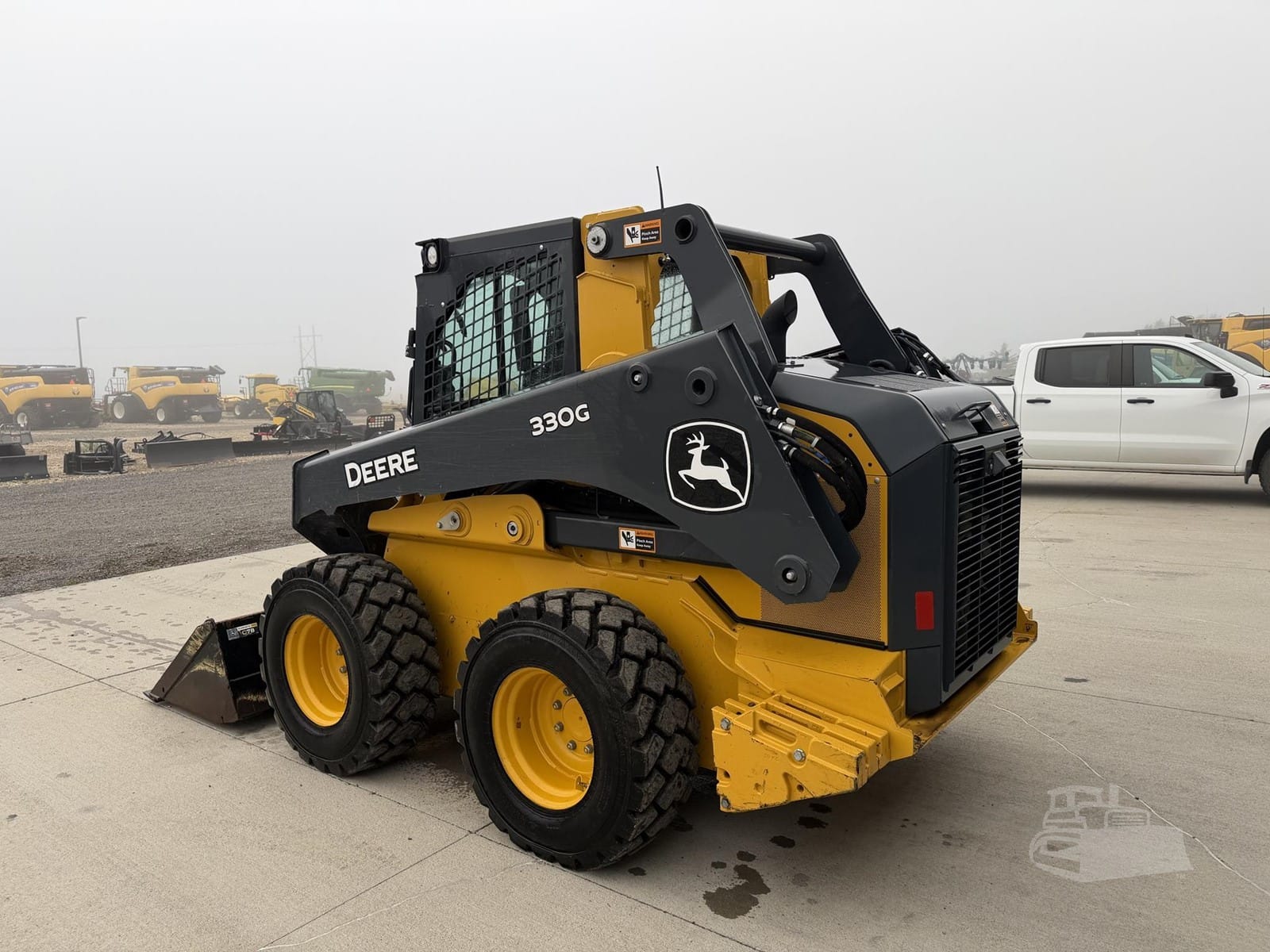 2020 John Deere 330G Skid Steer Loaders for sale in McCook, NE - listing photo 2 of 8