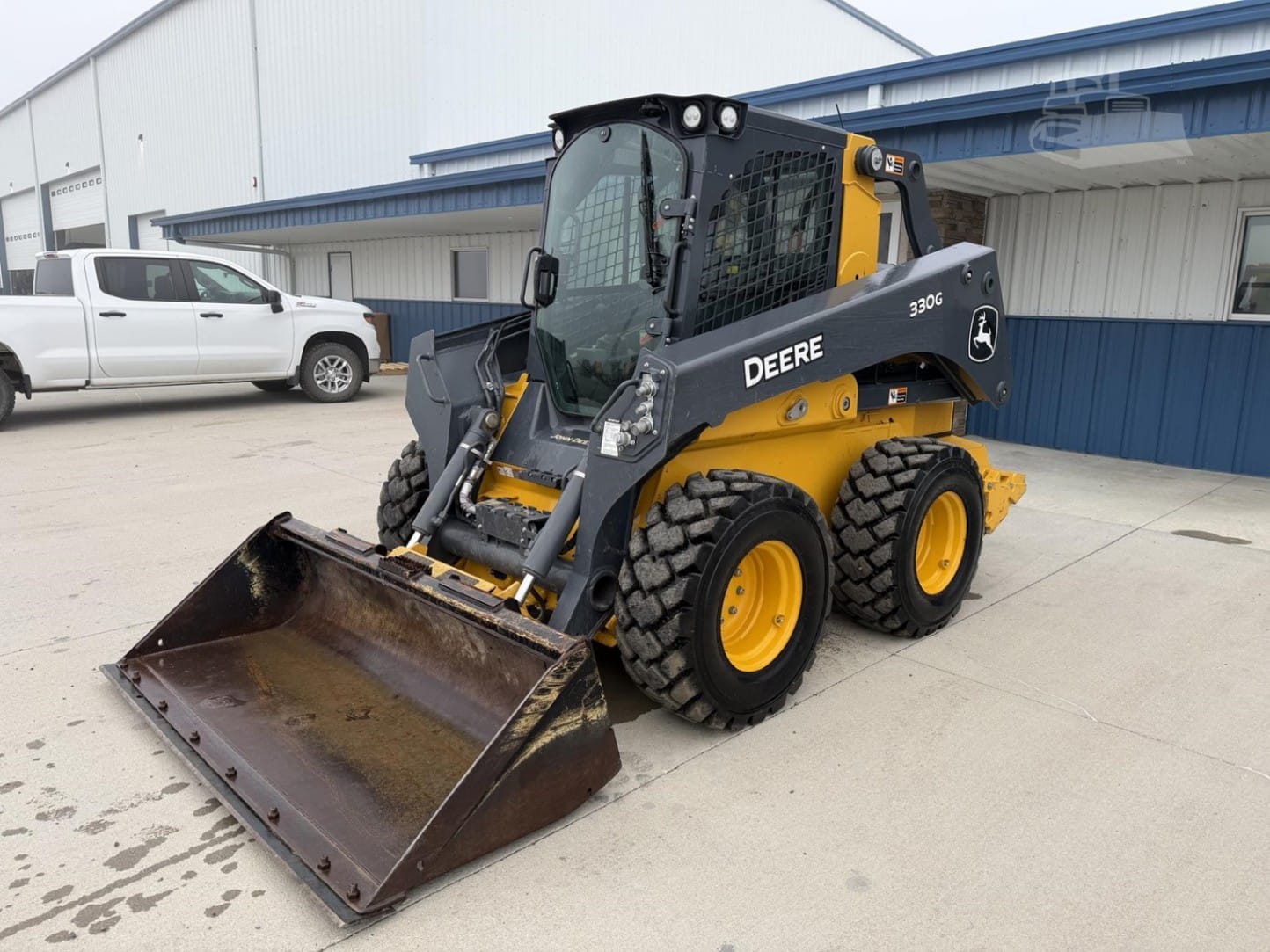 2020 John Deere 330G Skid Steer Loaders for sale in McCook, NE - listing photo 4 of 8