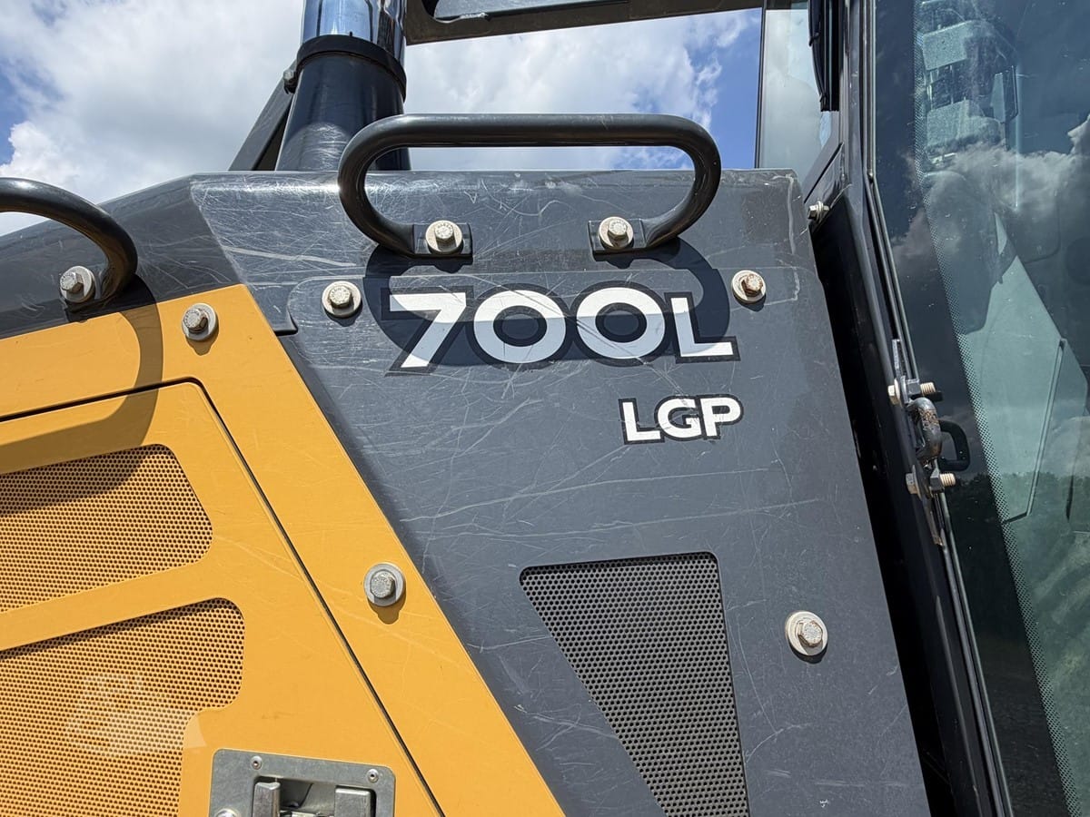 2020 John Deere 700L Dozers for sale in Sugarcreek, OH - listing photo 4 of 8