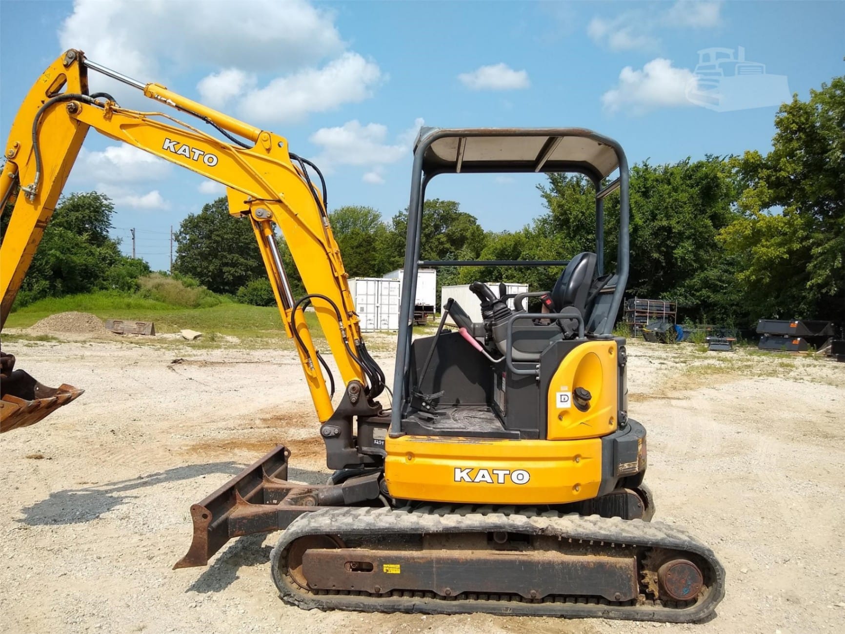 2020 Kato HD35V4 Excavators for sale in Wright City, MO - listing photo 2 of 8
