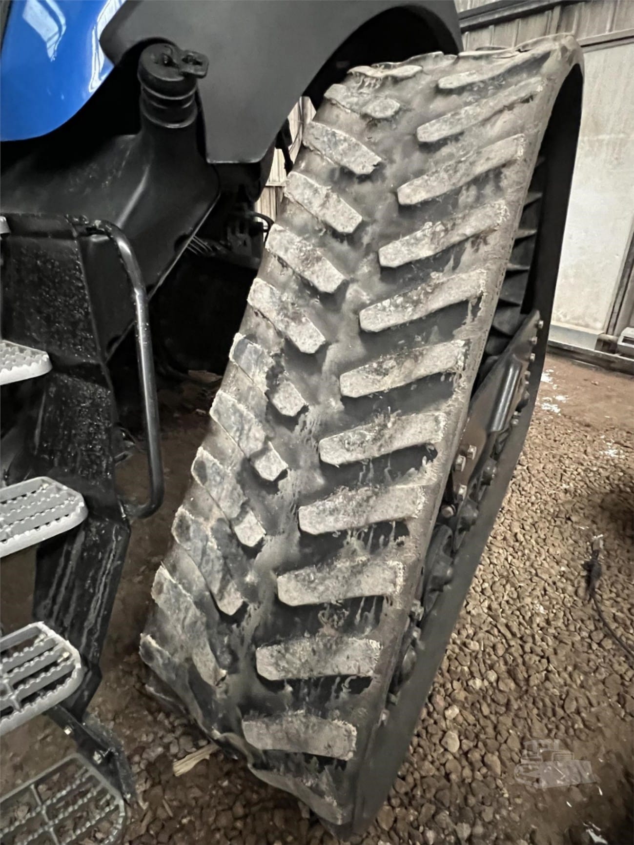 2020 New Holland T8.435 Field Tractors Power for sale in Independence, IA - listing photo 10 of 18