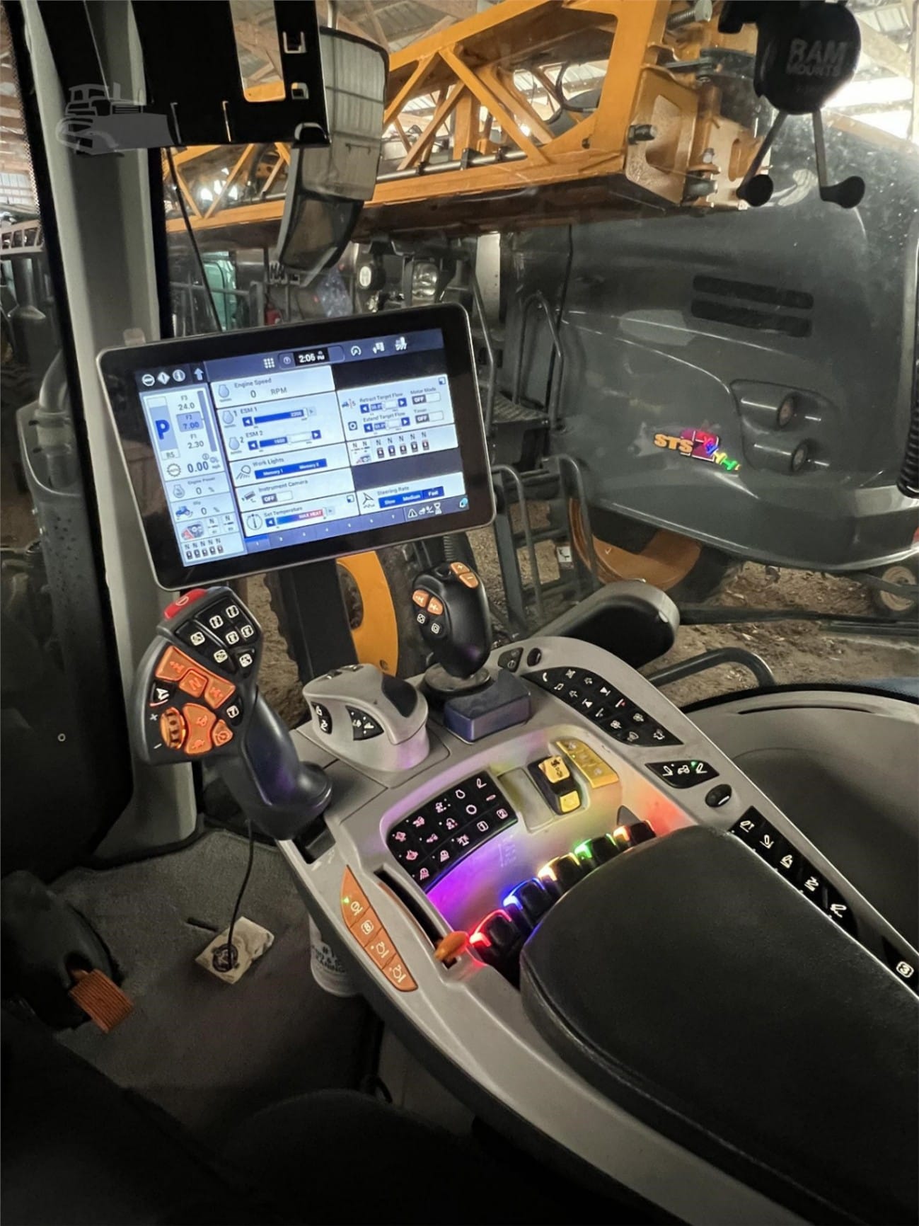 2020 New Holland T8.435 Field Tractors Power for sale in Independence, IA - listing photo 13 of 18