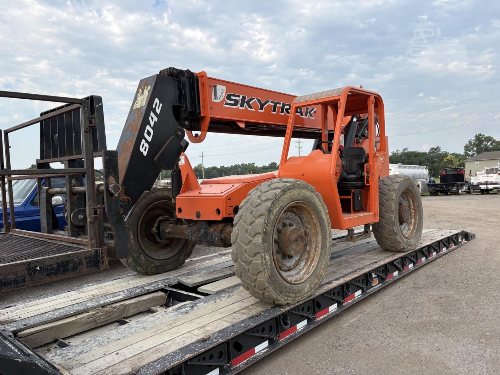 2020 SkyTrak (JLG) skytrak-jlg-8042 Telehandler Telescopic Forklift for sale in Wamego, KS - listing photo 2 of 8