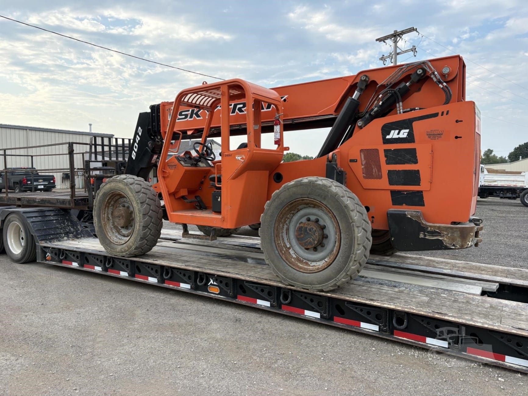 2020 SkyTrak (JLG) skytrak-jlg-8042 Telehandler Telescopic Forklift for sale in Wamego, KS - listing photo 3 of 8