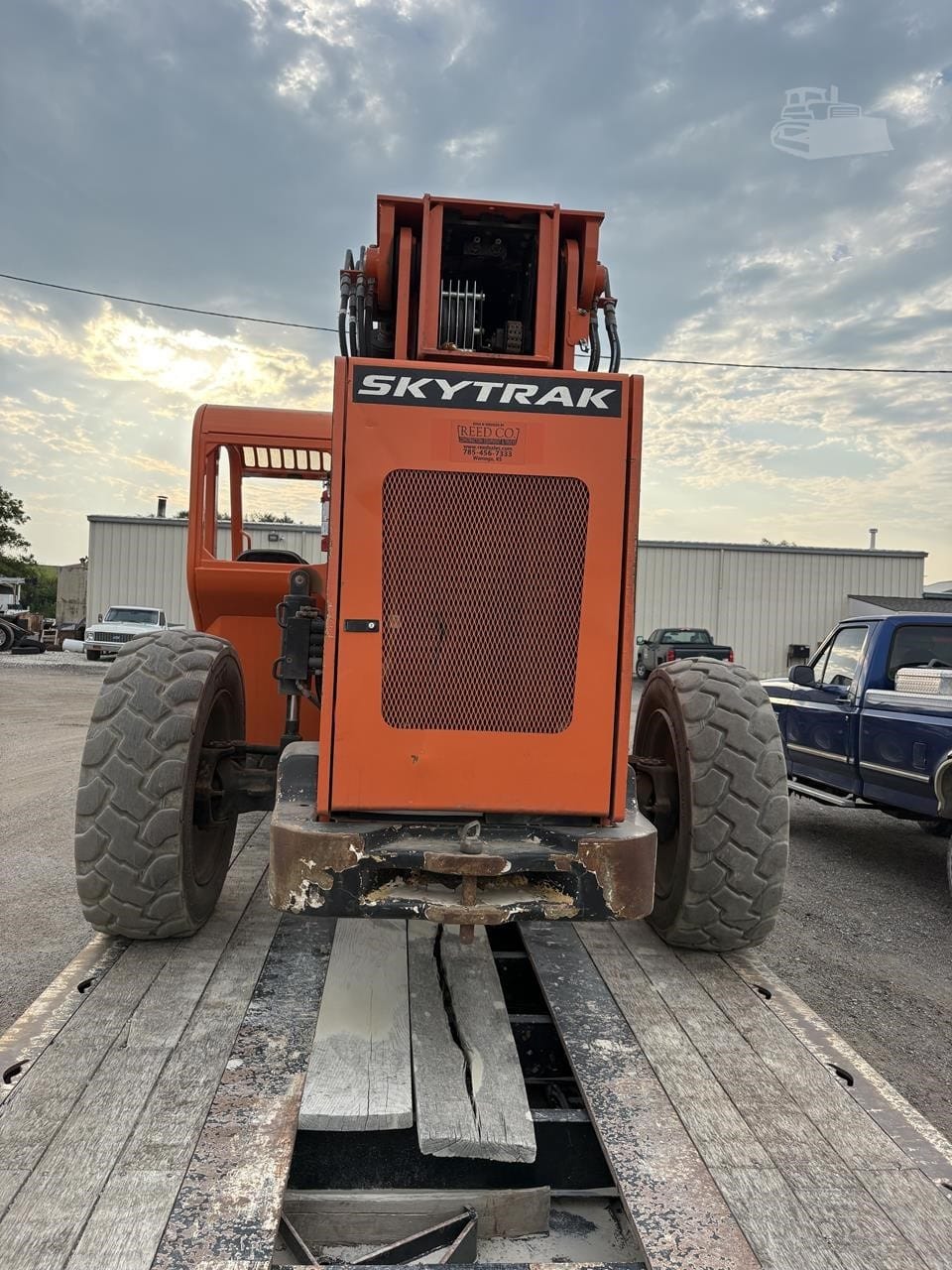 2020 SkyTrak (JLG) skytrak-jlg-8042 Telehandler Telescopic Forklift for sale in Wamego, KS - listing photo 4 of 8