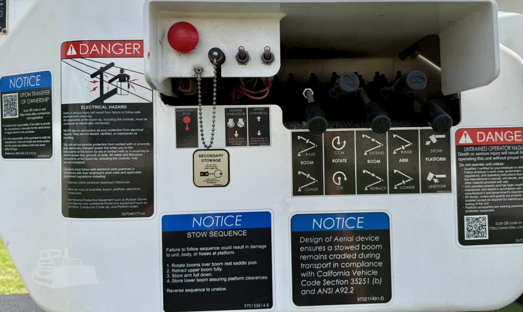 2021 Altec AT40G Service Mechanics Truck Crane for sale in Knoxville, IA - listing photo 18 of 41