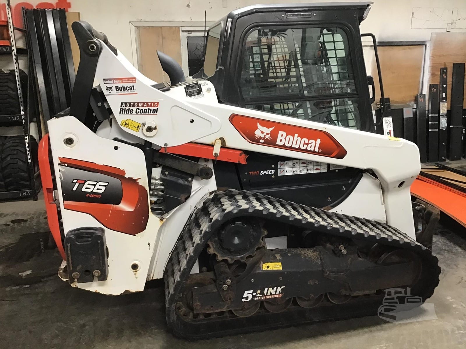 2021 Bobcat T66 Track Loaders for sale in Sioux City, IA - listing photo 2 of 8