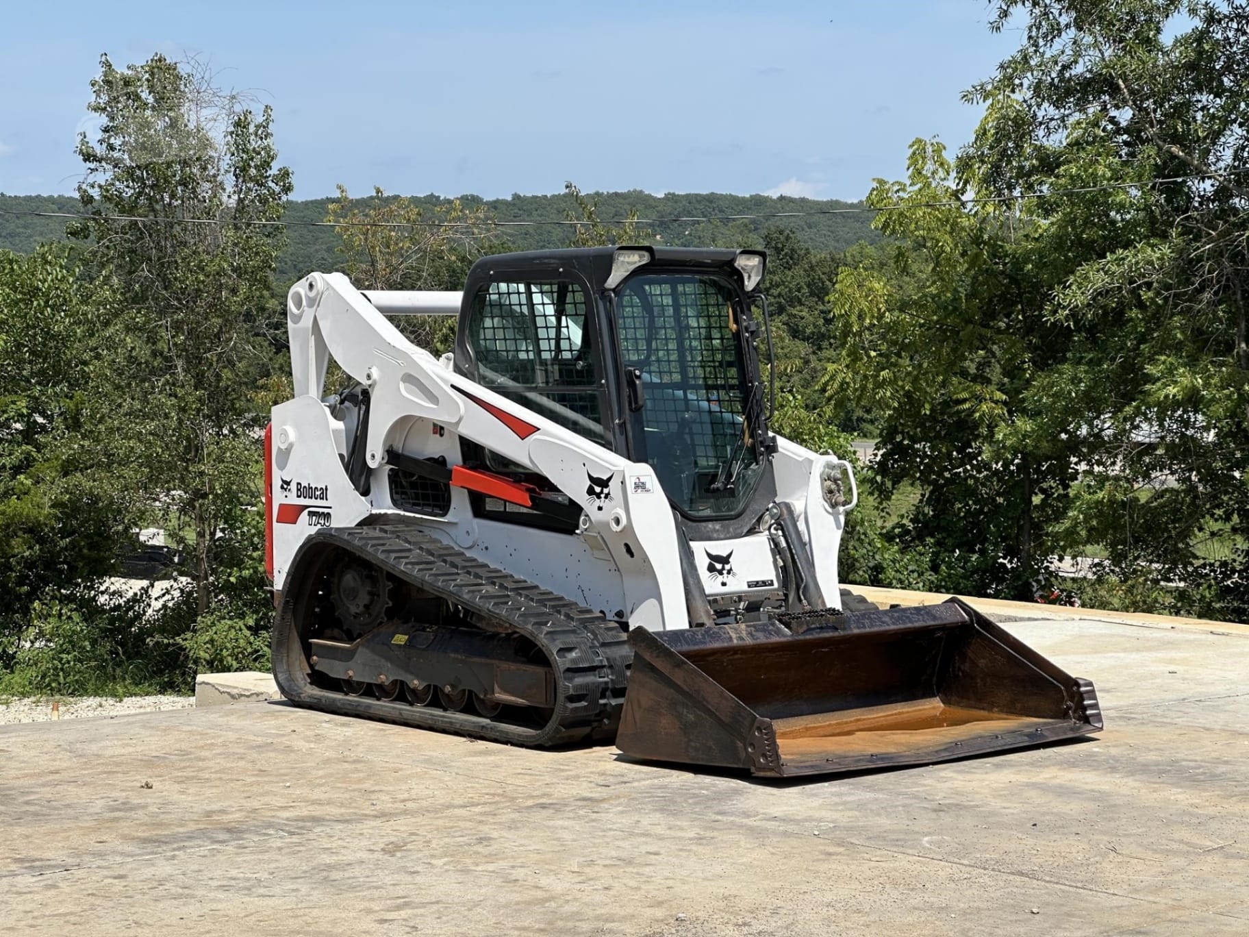 2021 Bobcat T740 Track Loaders for sale in Barnhart, MO - primary listing photo of 8