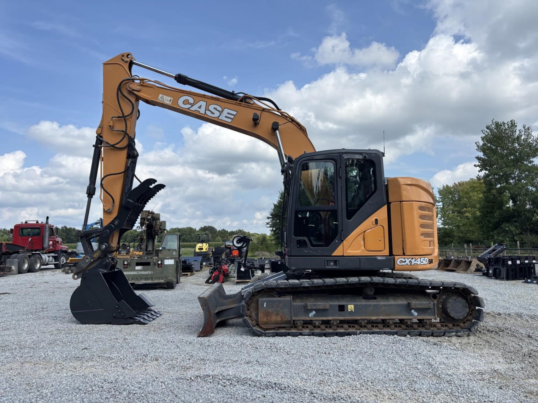 2021 CASE CX145DSR Excavators for sale in Jewett, IL - listing photo 2 of 8