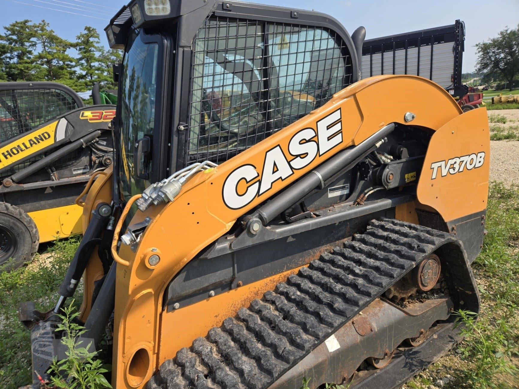2021 CASE TV370B Track Loaders for sale in Dyersville, IA - listing photo 3 of 24