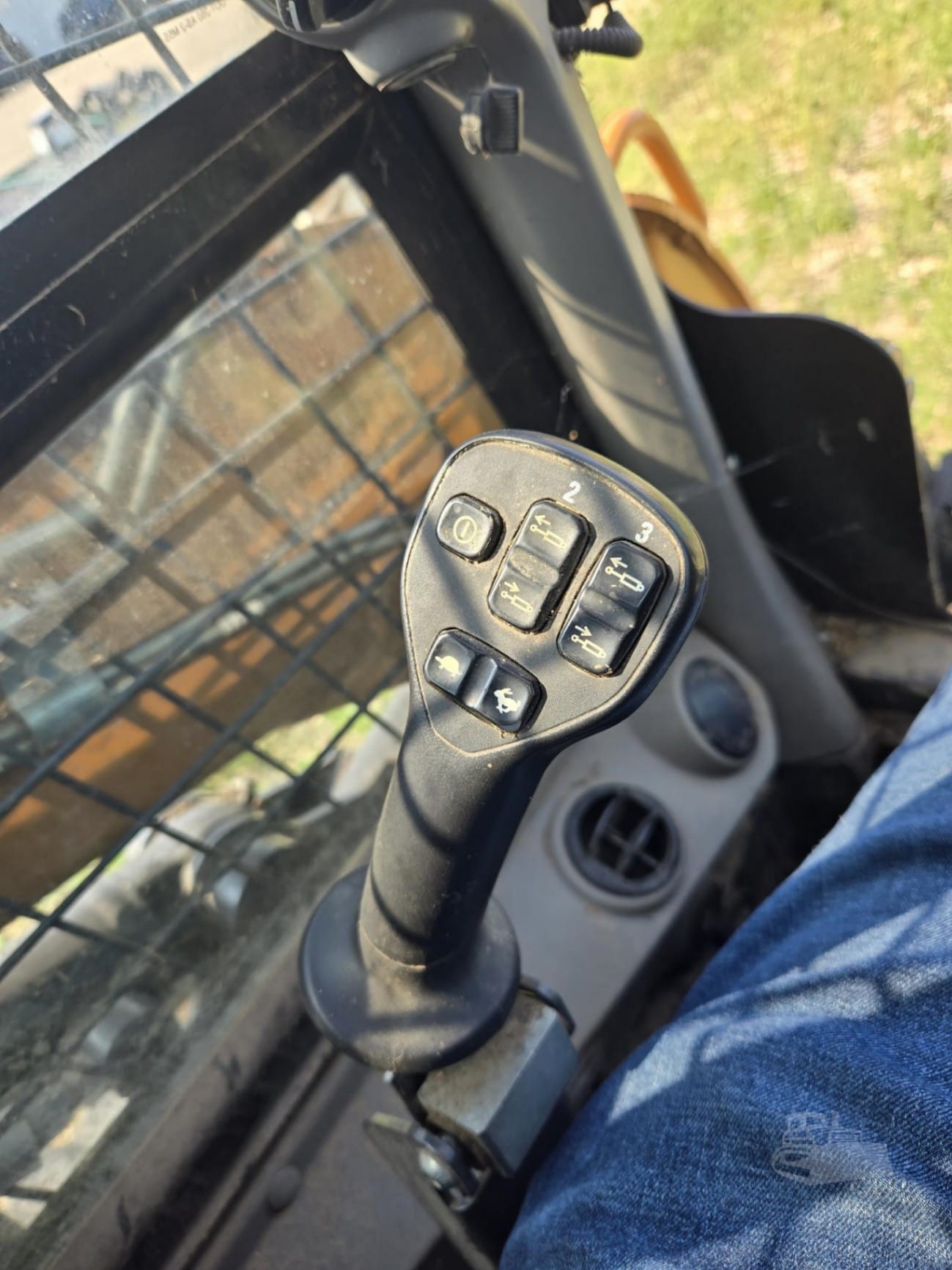 2021 CASE TV370B Track Loaders for sale in Dyersville, IA - listing photo 16 of 24