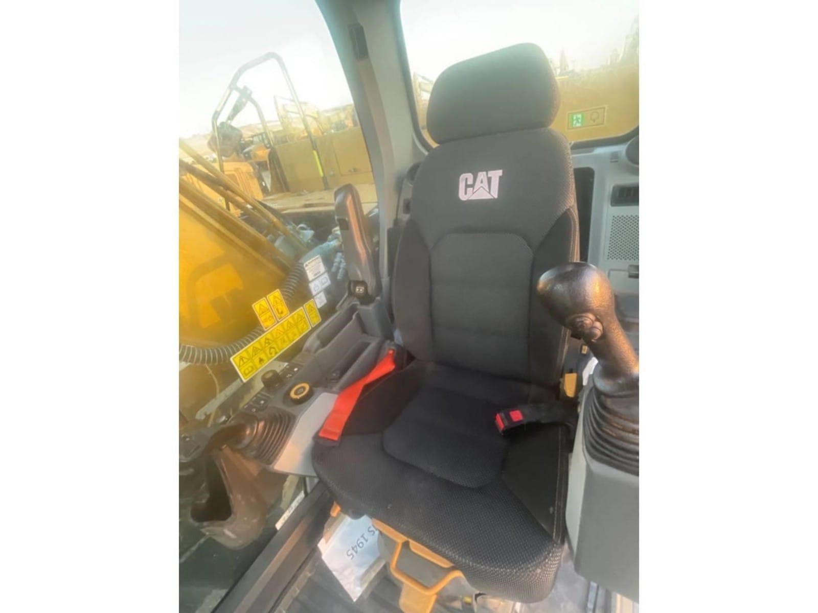 2021 Caterpillar 320 Excavators for sale in San Antonio, TX - listing photo 7 of 7