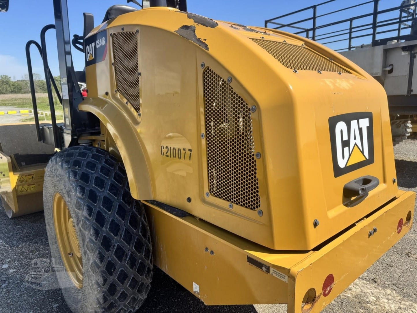 2021 Caterpillar CS44B Smooth Drum Rollers for sale in Blairsville, PA - listing photo 6 of 8