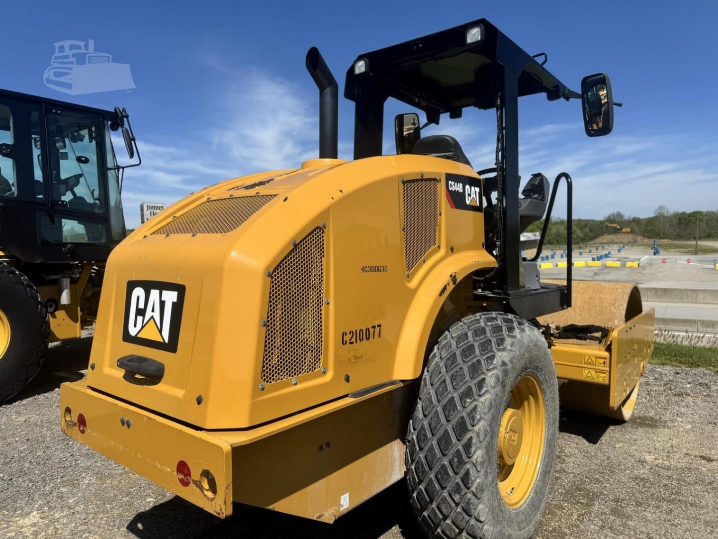 2021 Caterpillar CS44B Smooth Drum Rollers for sale in Blairsville, PA - listing photo 8 of 8