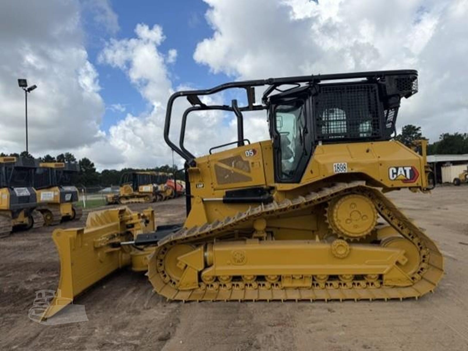 2021 Caterpillar D5 Dozers for sale in Livingston, TX - listing photo 6 of 8