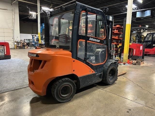 2021 Doosan D35C-7 Telehandlers Forklifts for sale in Batavia, IL - listing photo 4 of 8