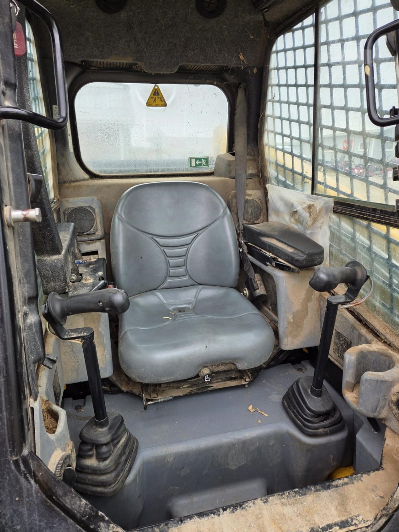 2021 Gehl R220 Skid Steer Loaders for sale in Harlan, IA - listing photo 5 of 7