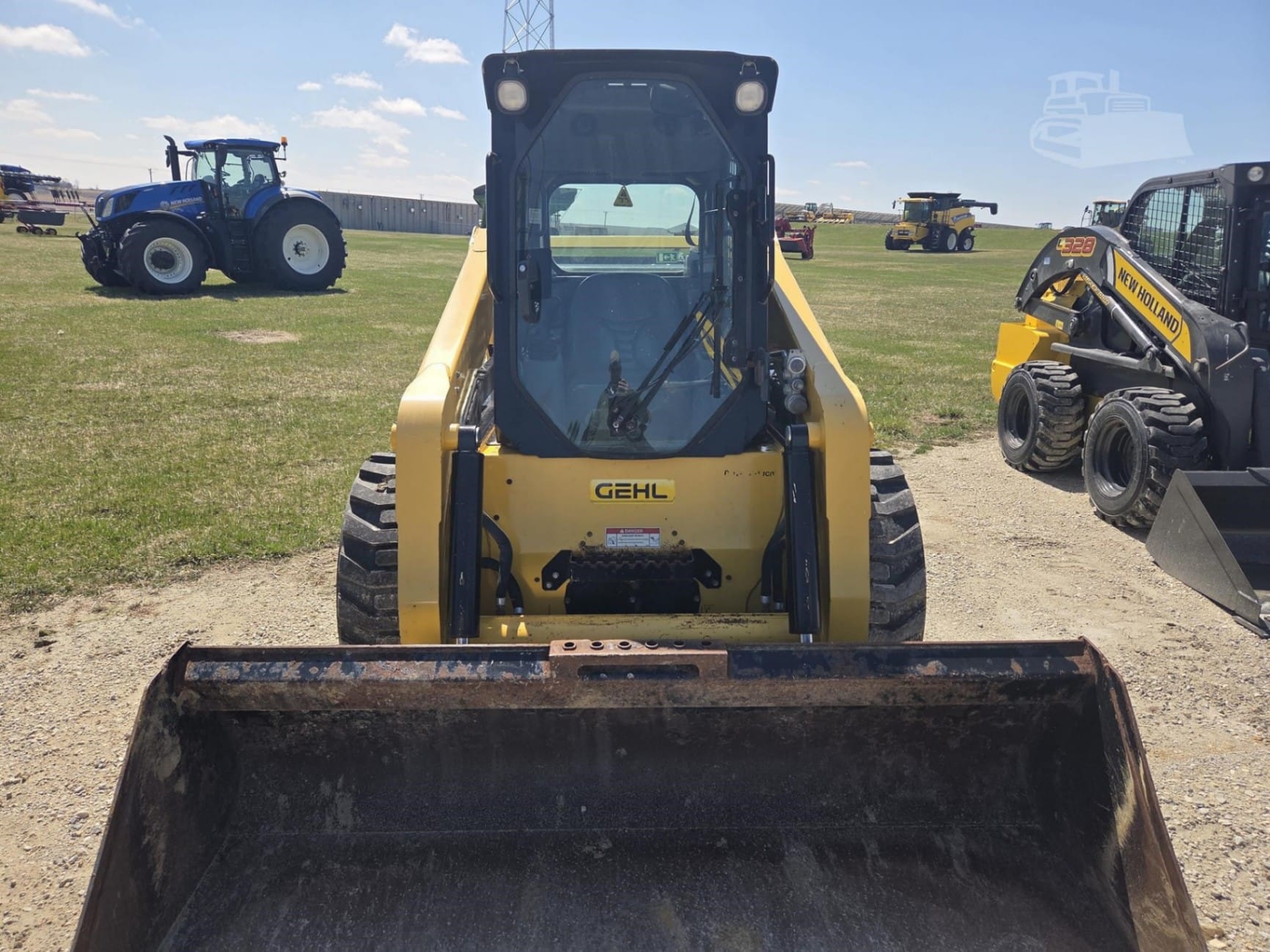 2021 Gehl V330 Skid Steer Loaders for sale in West Union, IA - listing photo 7 of 11