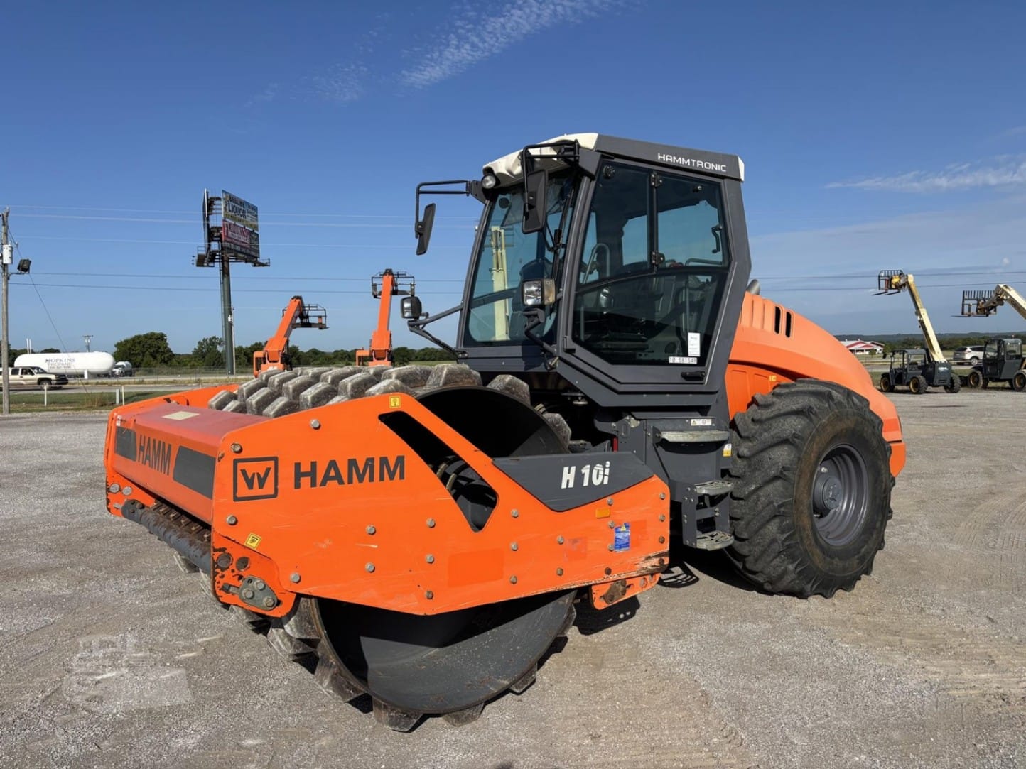 2021 HAMM H10IP Padfoot Trench Compaction for sale in Mounds, OK - primary listing photo of 7