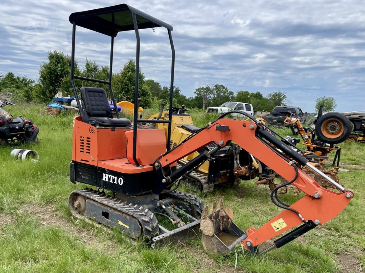 2021 Hightop HT10 Excavators for sale in Broken Arrow, OK - primary listing photo of 8