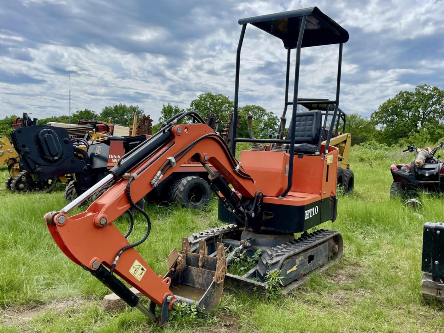 2021 Hightop HT10 Excavators for sale in Broken Arrow, OK - listing photo 6 of 8