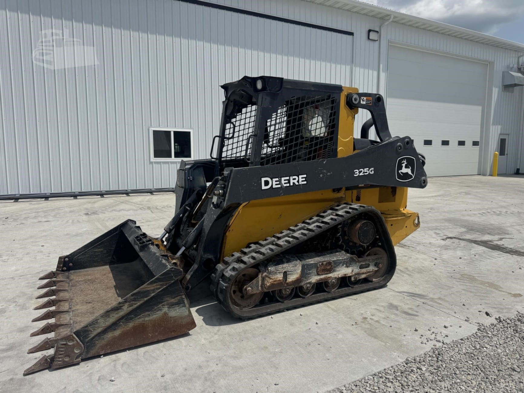 2021 John Deere 325G Track Loaders for sale in Chatsworth, IL - primary listing photo of 8