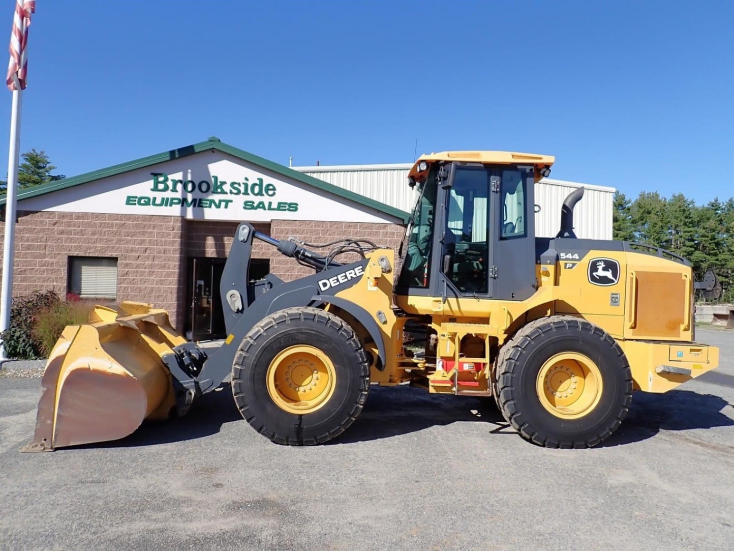 2021 John Deere 544 P-Tier Wheel Loaders for sale in Phillipston, MA - primary listing photo of 10