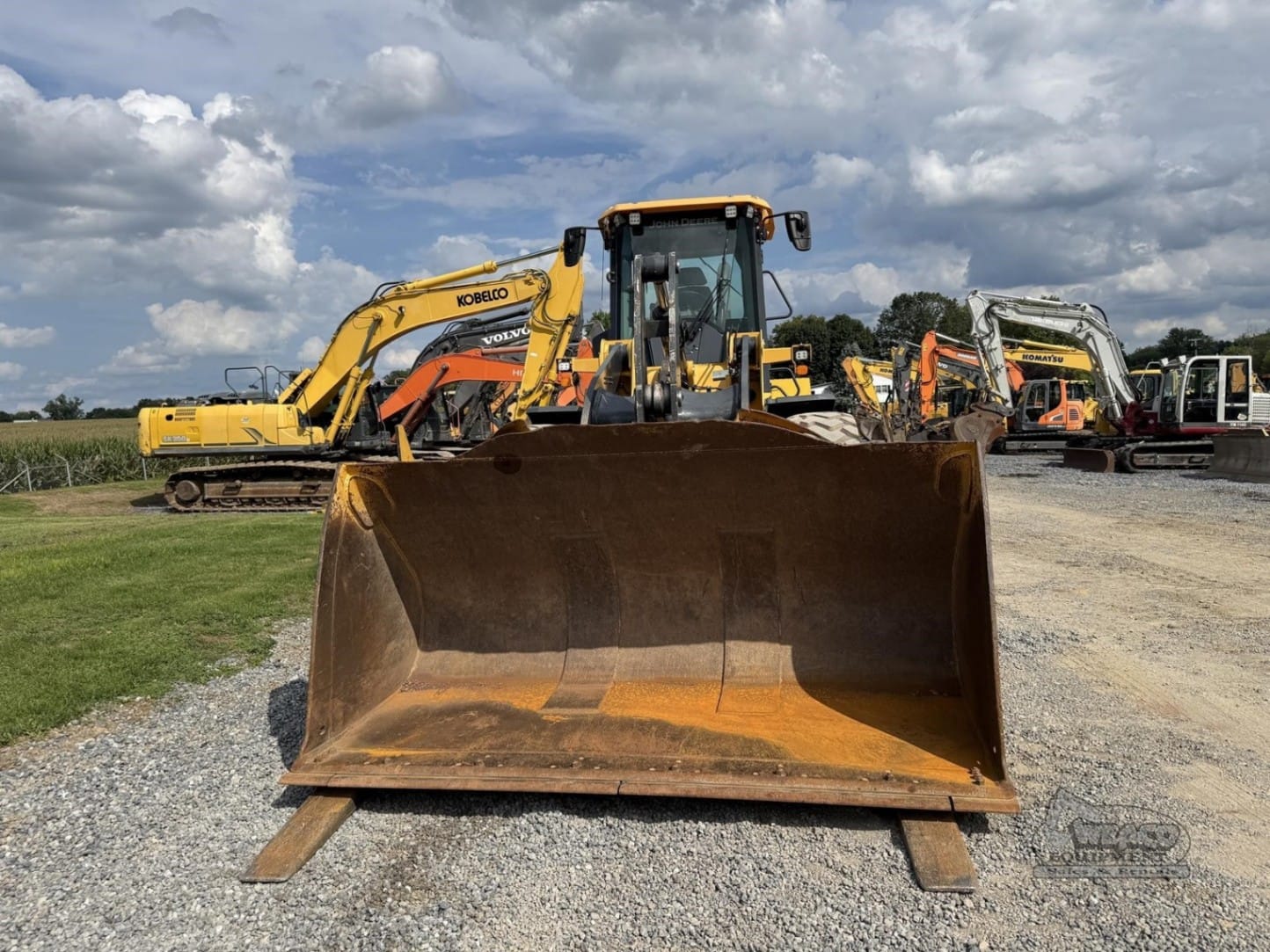 2021 John Deere 624 P-Tier Wheel Loaders for sale in Womelsdorf, PA - listing photo 4 of 8