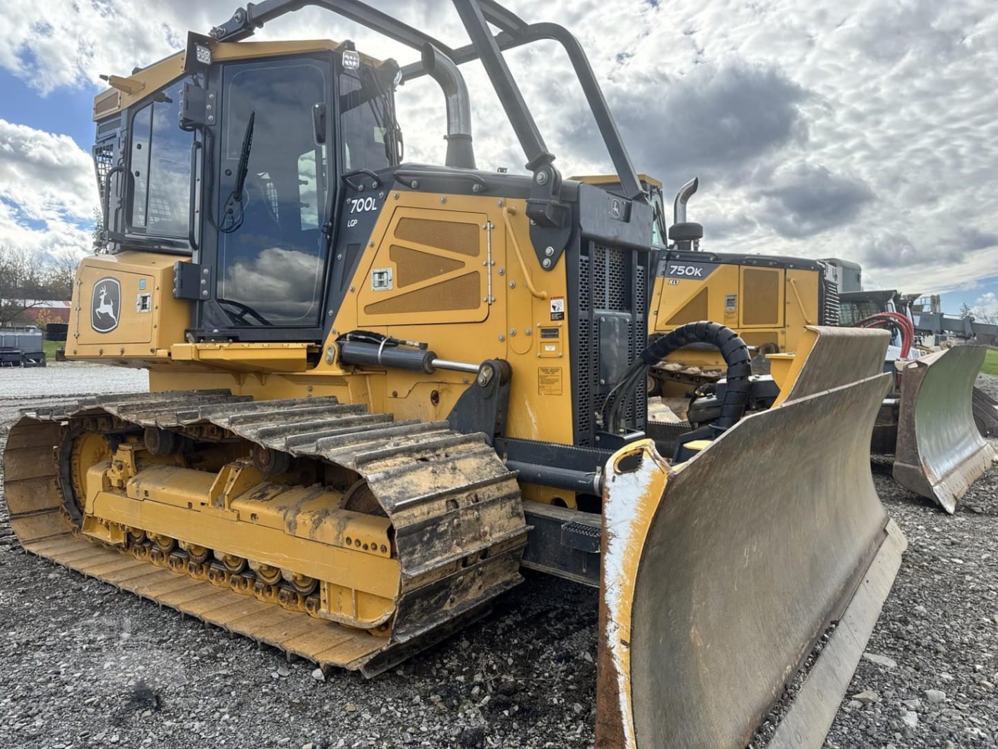 2021 John Deere 700L LGP Dozers for sale in Blairsville, PA - listing photo 3 of 8